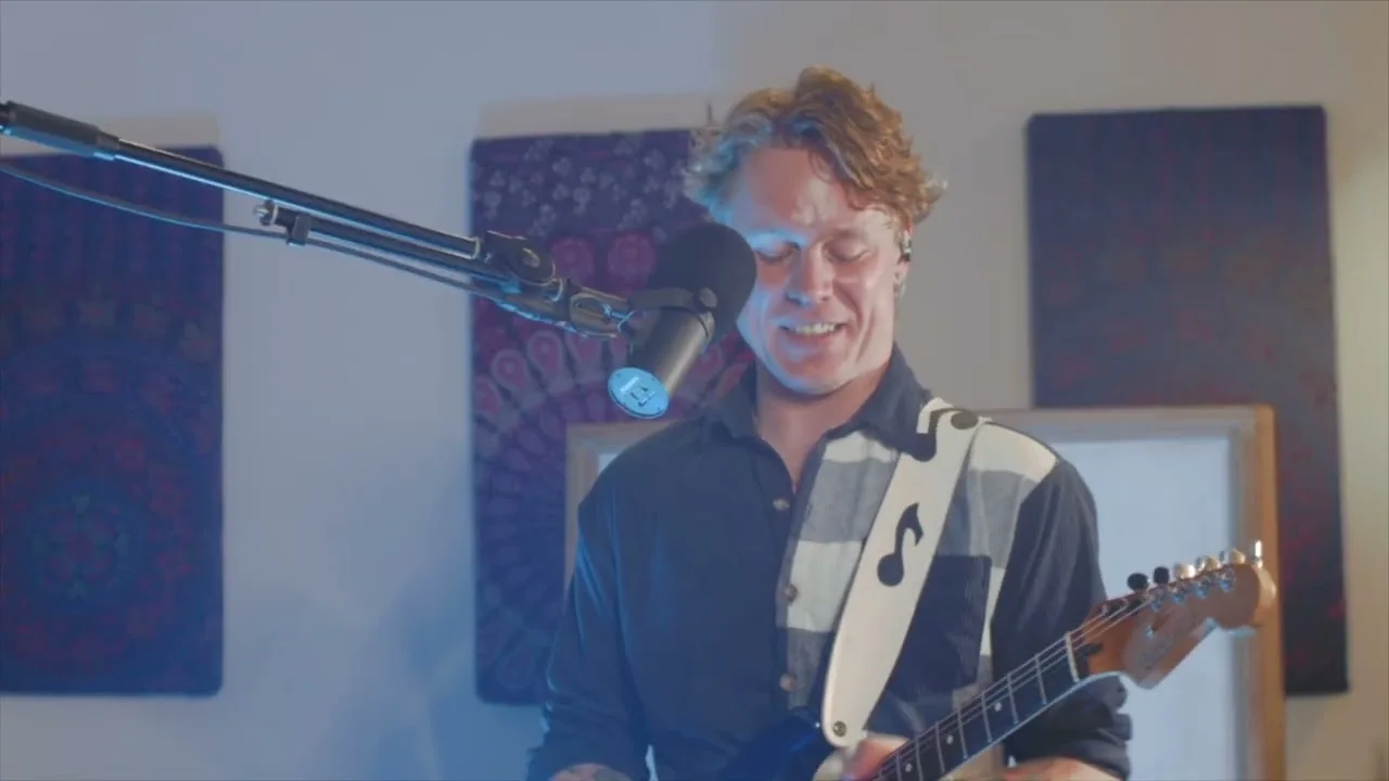 Sunburned Sharks performing I Wanna Dance With Somebody